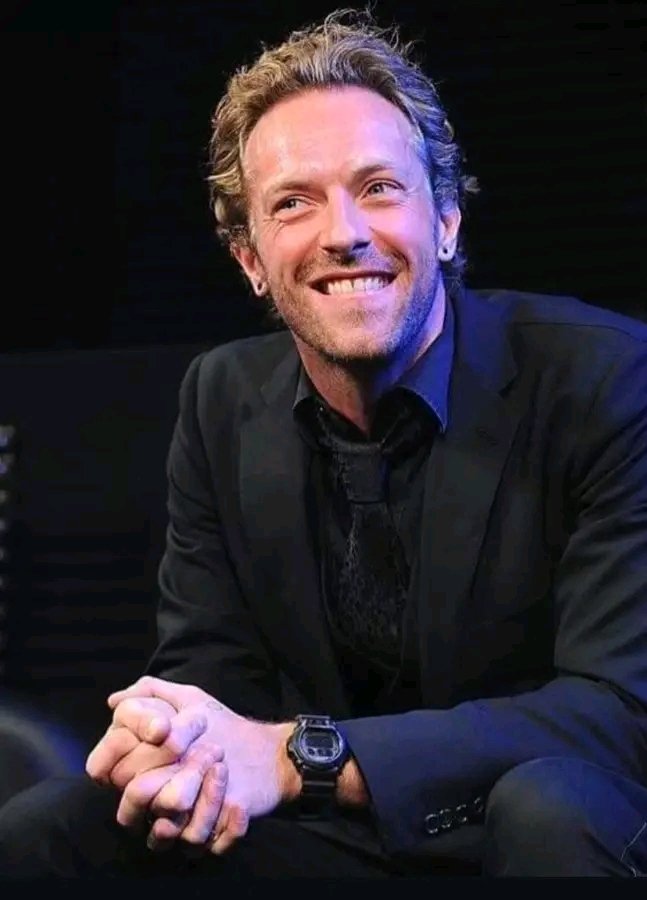 A NATION’S HISTORY UNFOLDS: Chris Martin Unites for the All-American Halftime Show -A Powerful and Patriotic Alternative to the Super Bowl 60 Halftime Event.