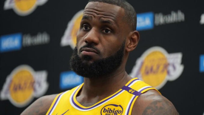 nba-los-angeles-lakers-media-day-737381