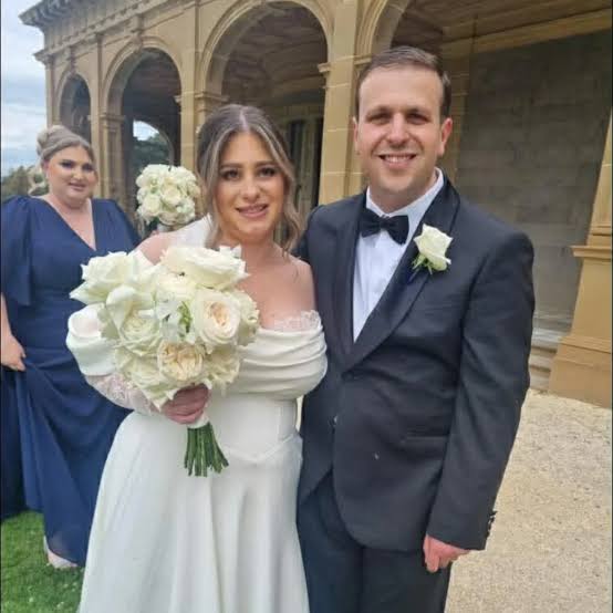 The NRL world has congratulated Isaah Yeo after the Panthers star married his long-term partner Ashleigh in a beautiful ceremony. The Panthers co-captain popped the question….