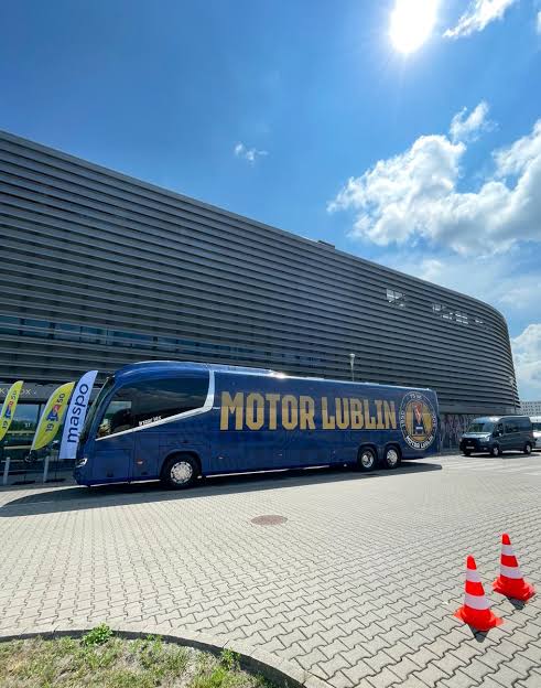 Kibice Motoru Lublin w szoku, były trener podarował klubowi nowy autokar